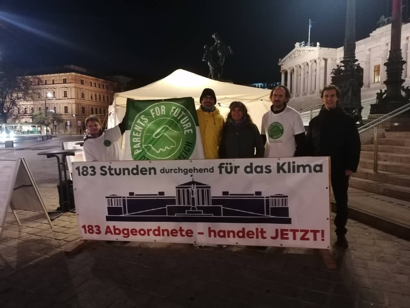 Read more about the article 183 Stunden durchgehend für das Klima – 183 Abgeordnete – handelt JETZT! (21.-28.10.2023)