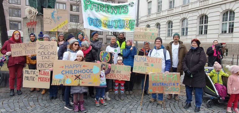 Read more about the article Parents for Future Tirol beim Klimastreik am 3.3. 2023 in Innsbruck
