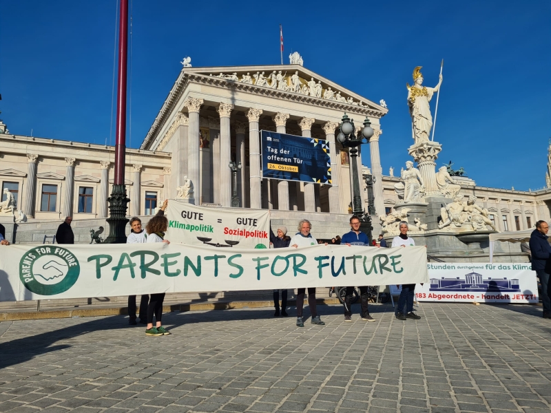 Read more about the article 183 Stunden durchgehend für das Klima / 183 Abgeordnete – handelt JETZT! (21.-28.10.2023)