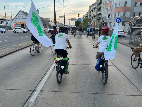 You are currently viewing Zweiter GürtelBikeRide von RadelnForFuture und PFF (5.5.2023)